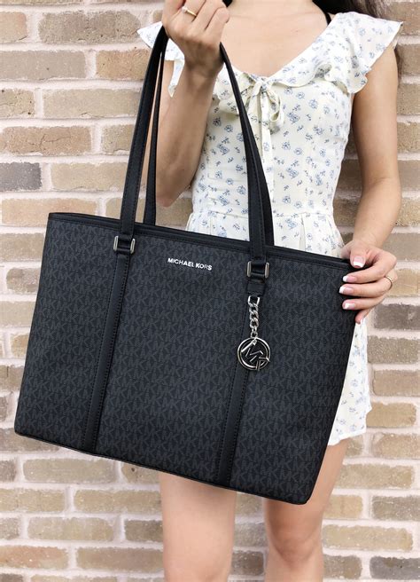 michael kors zip top large tote|Michael Kors Tote with zipper.